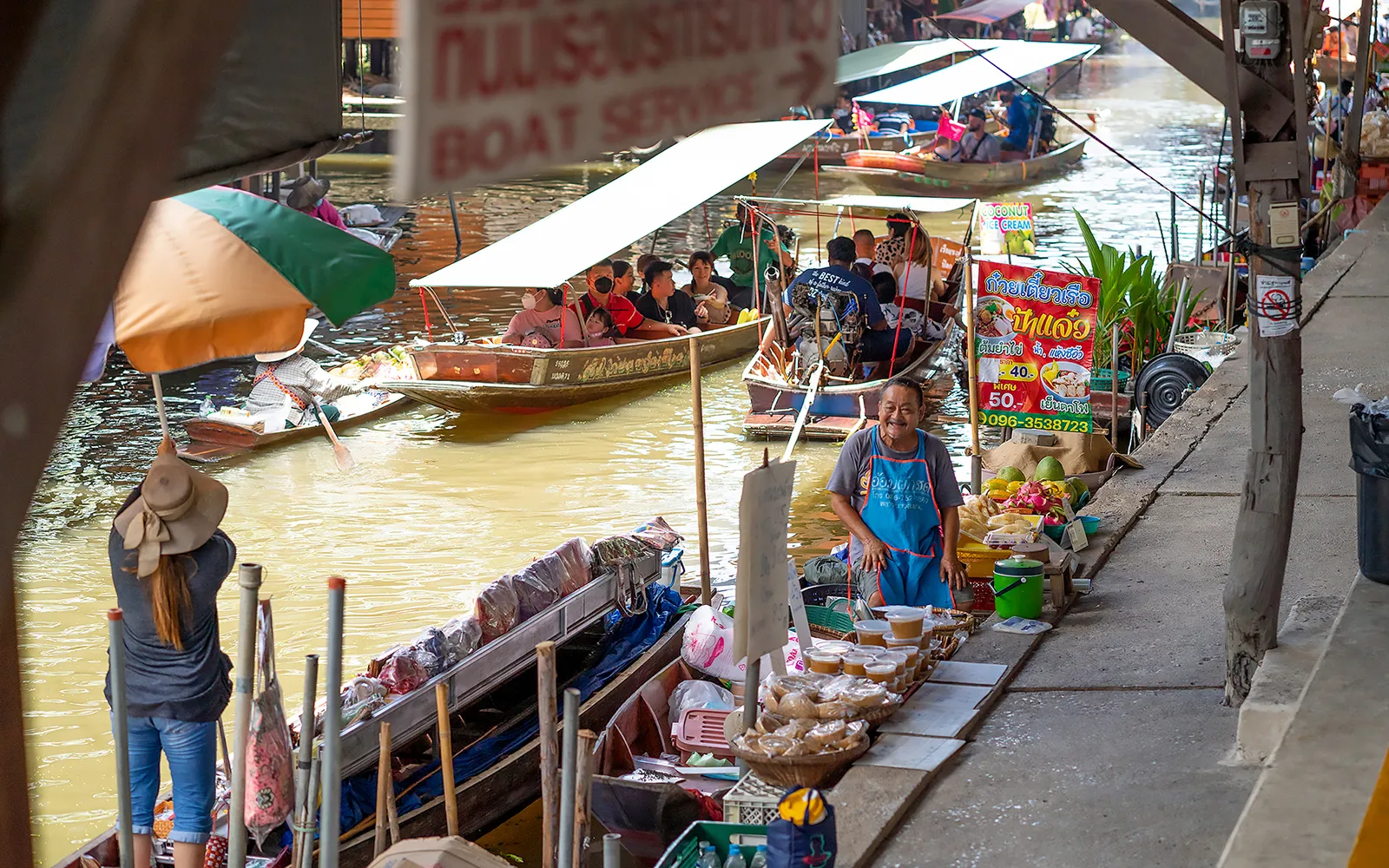 Bangkok Tours - Bangkok: Floating Market & Railway Market Day Trip - Image 5