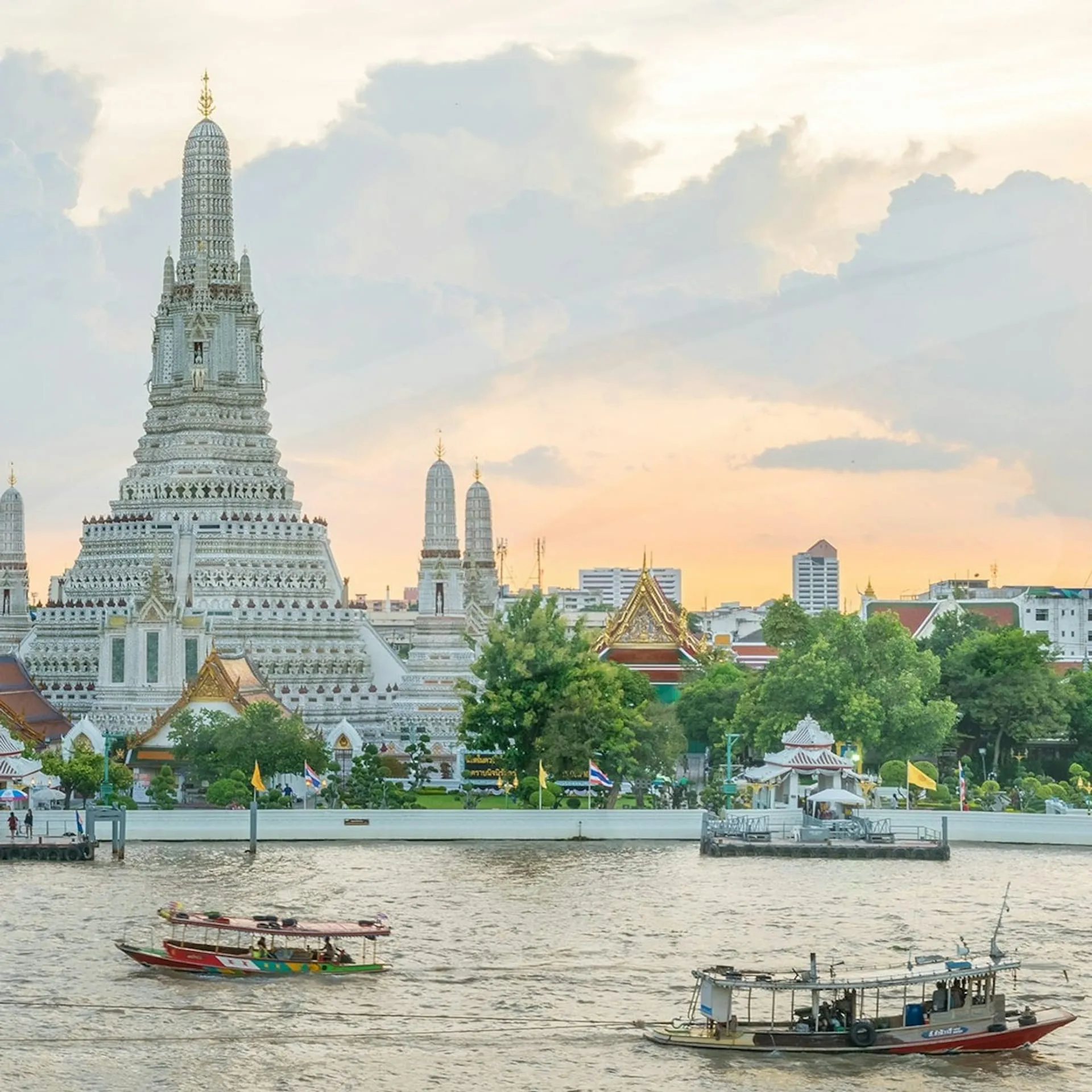 Bangkok Tours - Bangkok: Explore the Grand Palace, Wat Pho & Wat Arun - Image 7