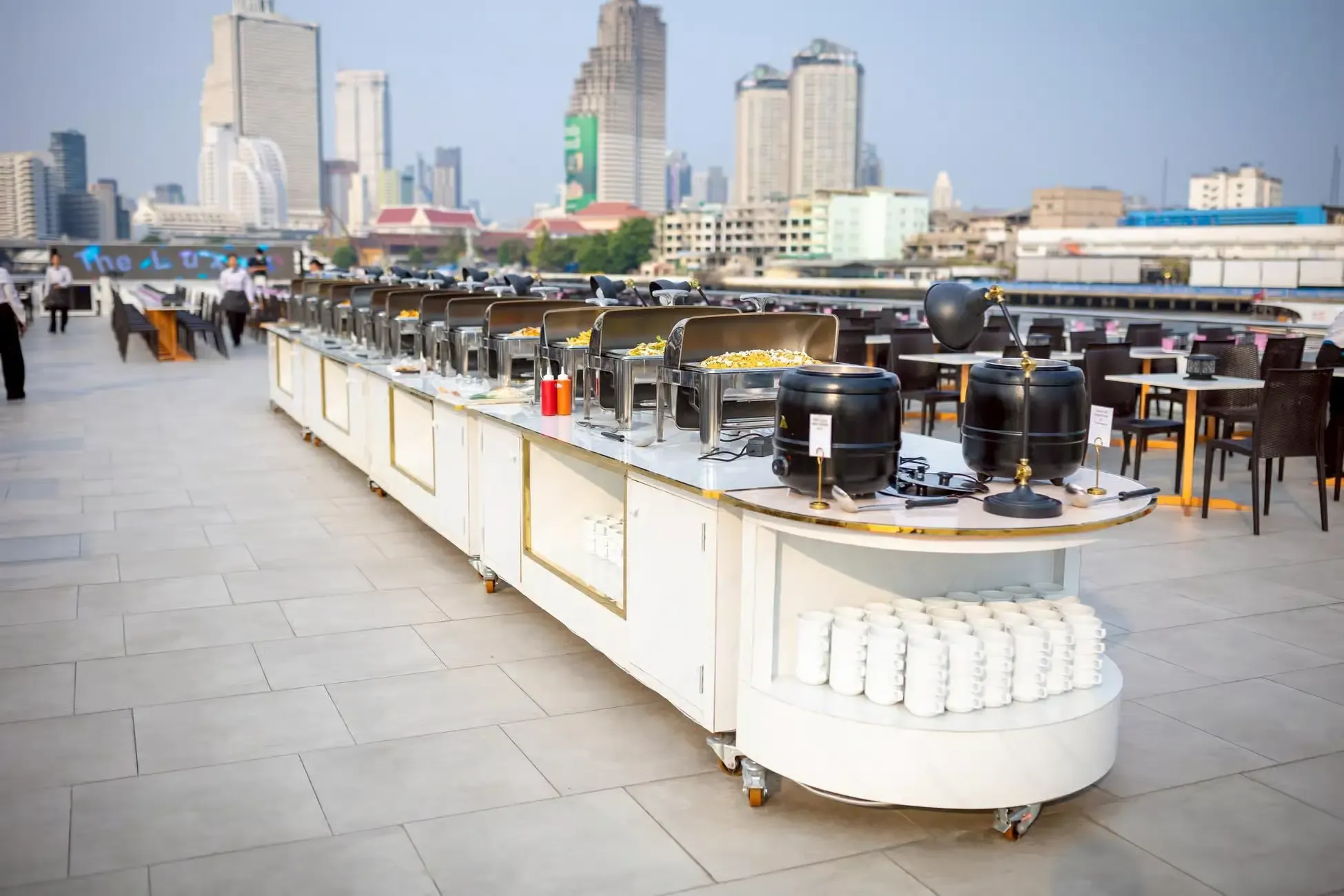 Bangkok Tours - Bangkok: Luxury White Dinner Cruise w/ Free Flow Beer, Wine - Image 8