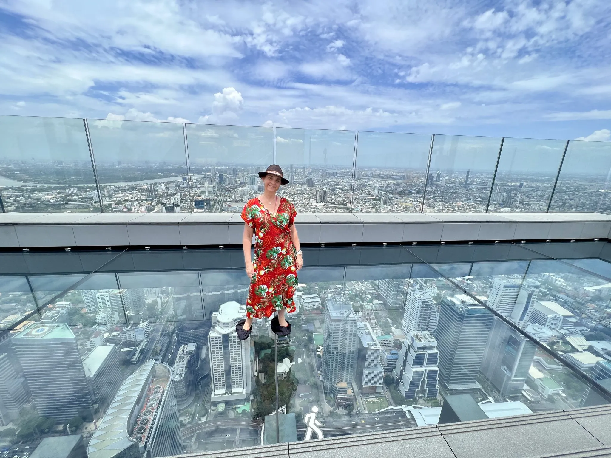 Bangkok Tours - Bangkok: Mahanakhon SkyWalk Entry Ticket & Experience Option - Image 9
