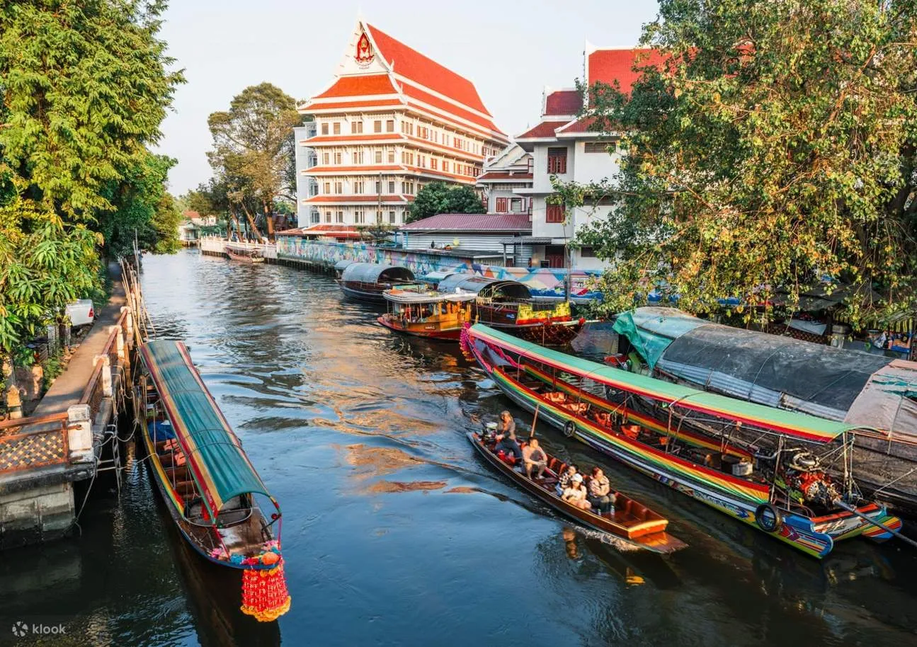Bangkok: 2-Hour Teak Boat Journey Through Historic Canals