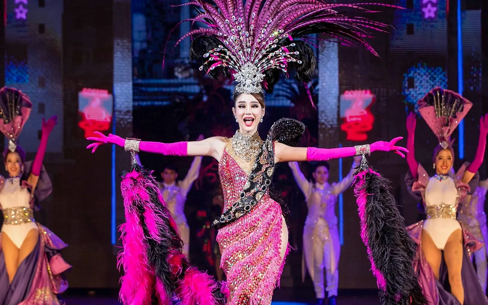 Pattaya City Tours - Pattaya: Tiffany’s Show Cabaret – Entry Ticket & VIP Seats - Image 8