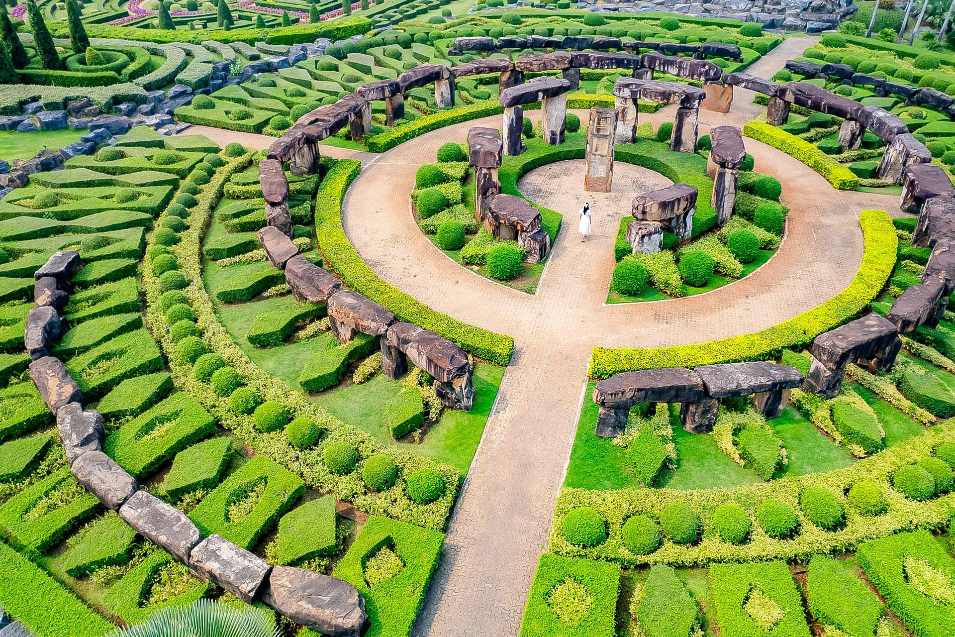 Pattaya:  Nong Nooch Garden Admission Ticket & Shows