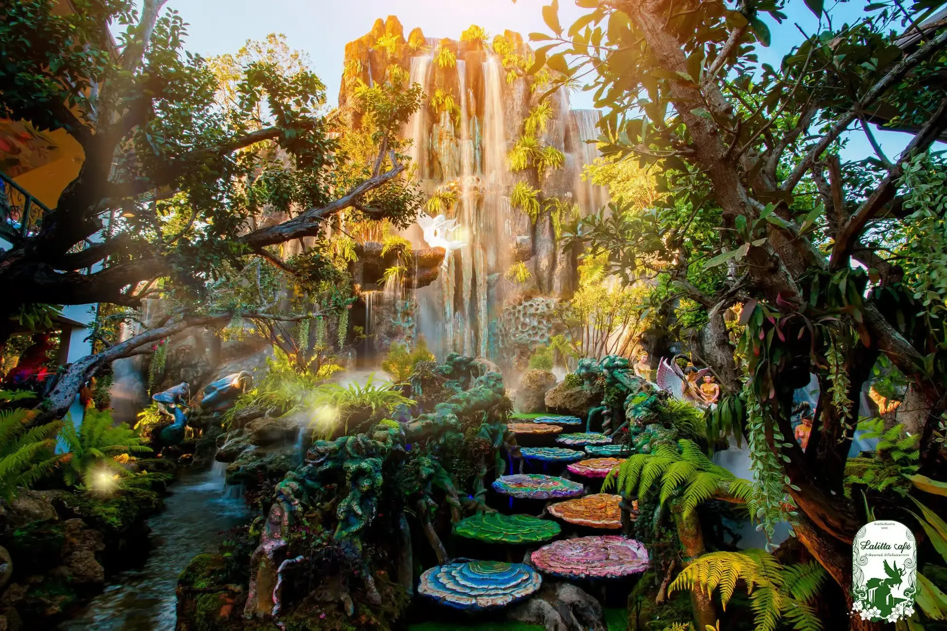 Chiang Mai to Chiang Rai: Temples & Lalitta Café, Hot Spring