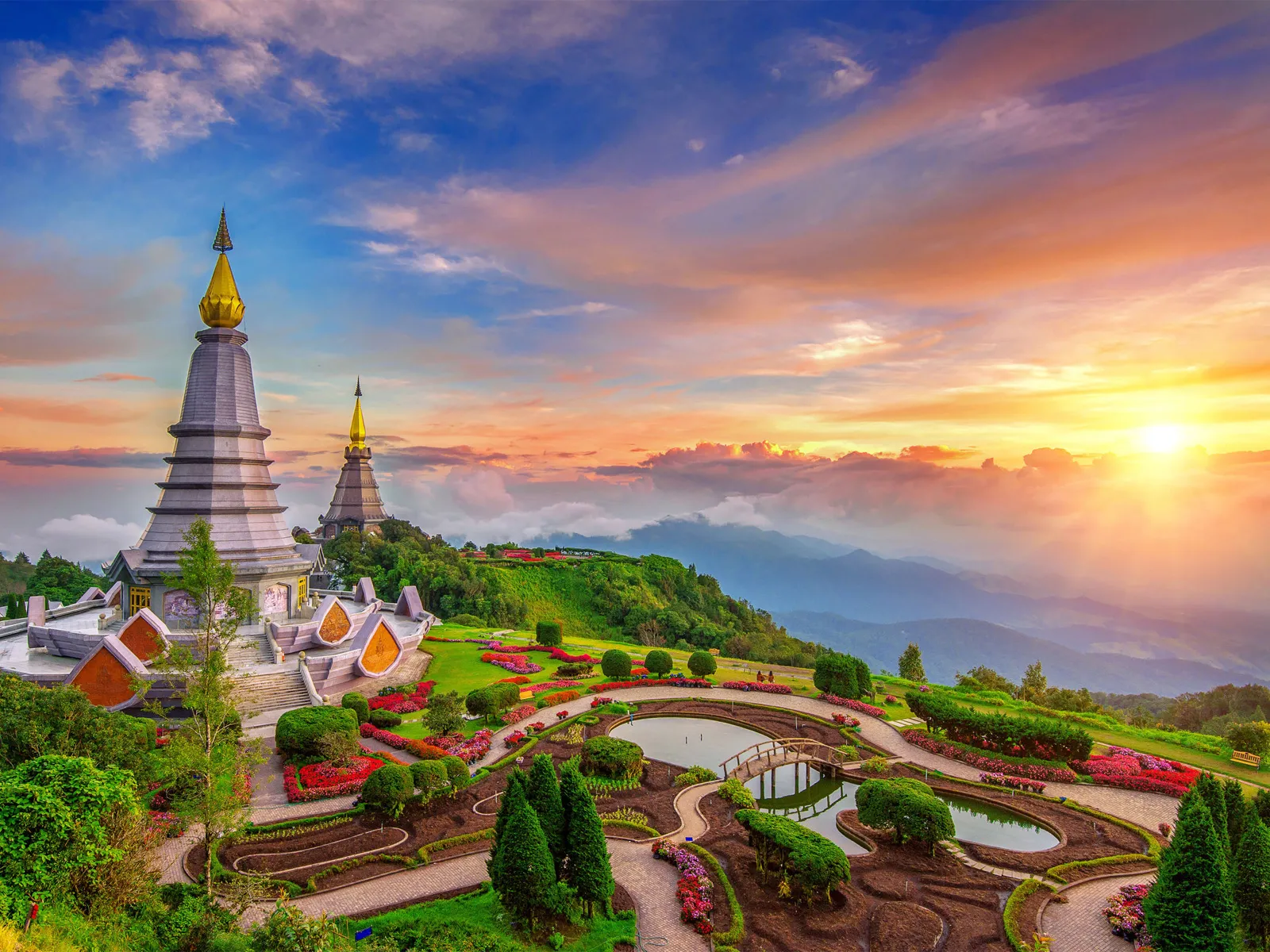 Chiang Mai: Eco-Friendly Doi Inthanon National Park Tour