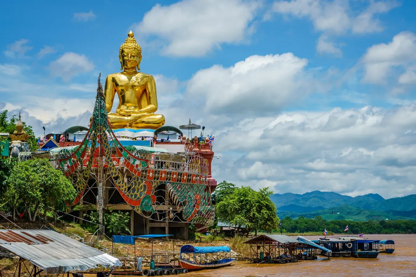 Chiang Mai Tours - Chiang Mai: Chiang Rai Temples, Golden Triangle & Boat Trip - Image 6