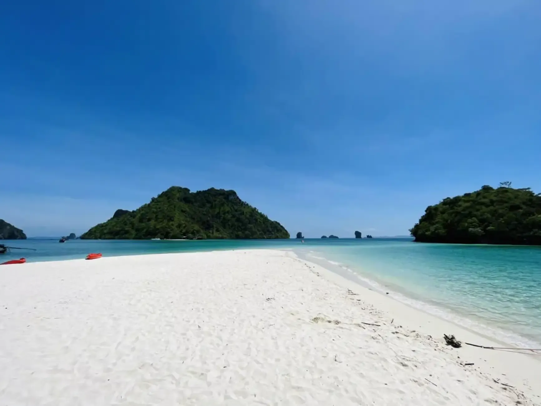 Krabi Tours - Krabi: Exclusive 4-Island Longtail Boat Tour with Lunch - Image 7