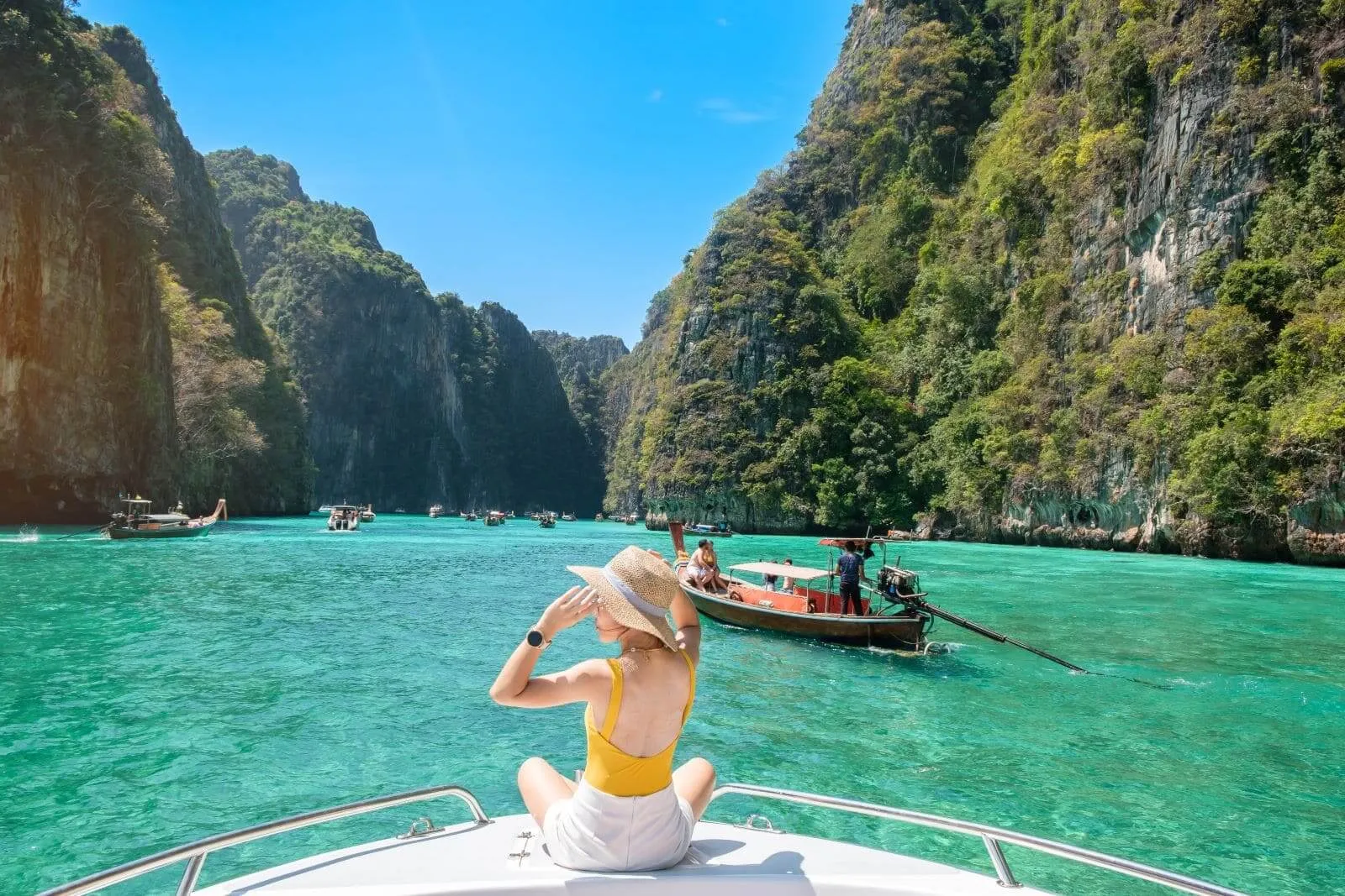 Krabi Tours - Krabi: Exclusive 4-Island Longtail Boat Tour with Lunch - Image 3