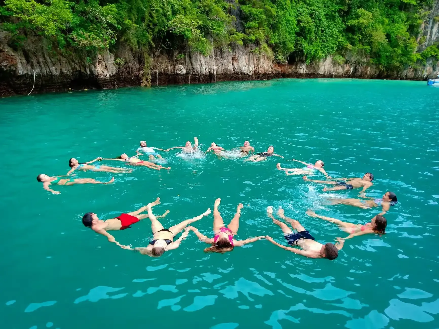 Krabi Tours - From Krabi: Phi Phi Sunrise & 4 Islands Speedboat Adventure - Image 11