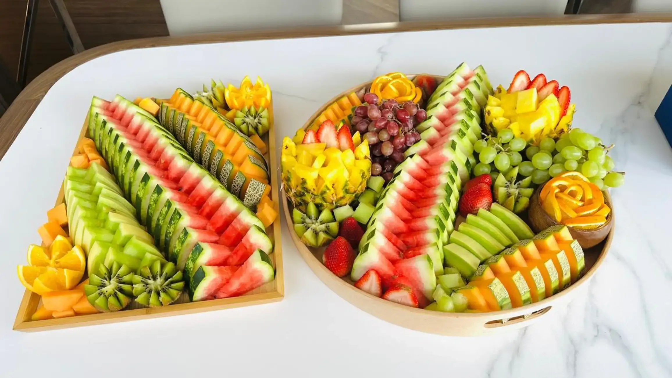 Dubai Tours - Dubai: Luxury Yacht Cruise with Live BBQ & Drinks - Image 9