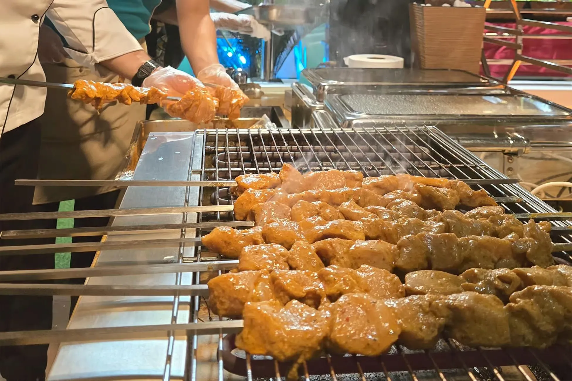 Dubai Tours - Dubai: Mega Yacht Buffet Dinner & Skyline Cruise - Image 13