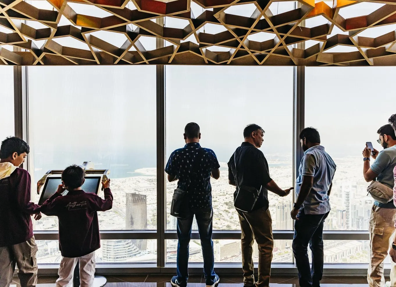 Dubai Tours - Dubai: Burj Khalifa SKY Experience 148 + 124 & 125 Floors - Image 7