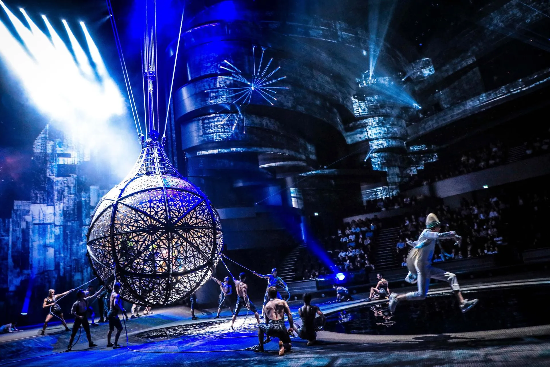 Dubai Tours - Dubai: La Perle Dragone Live Aqua Show Tickets - Image 12