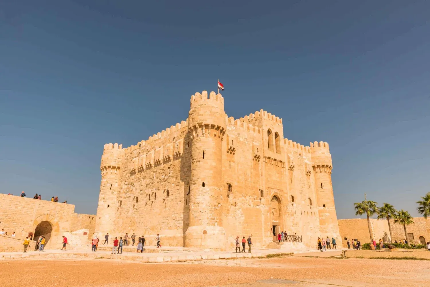 From Cairo: Alexandria Catacombs & Citadel Day Tour with Lun