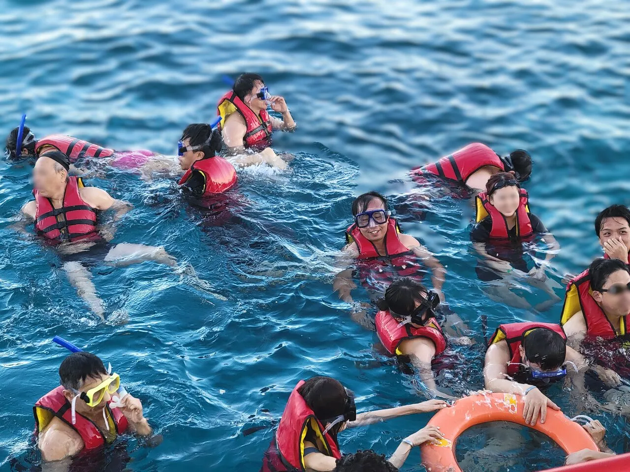 Hurghada Tours - Hurghada: Royal Seascope Semi Submarine & Snorkeling Tour - Image 9
