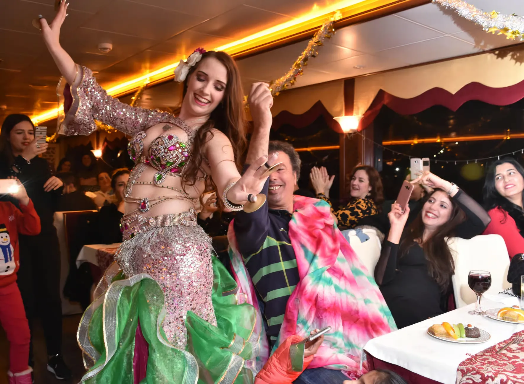 Istanbul Tours - Istanbul Bosphorus Dinner Cruise with Turkish Night Show - Image 24
