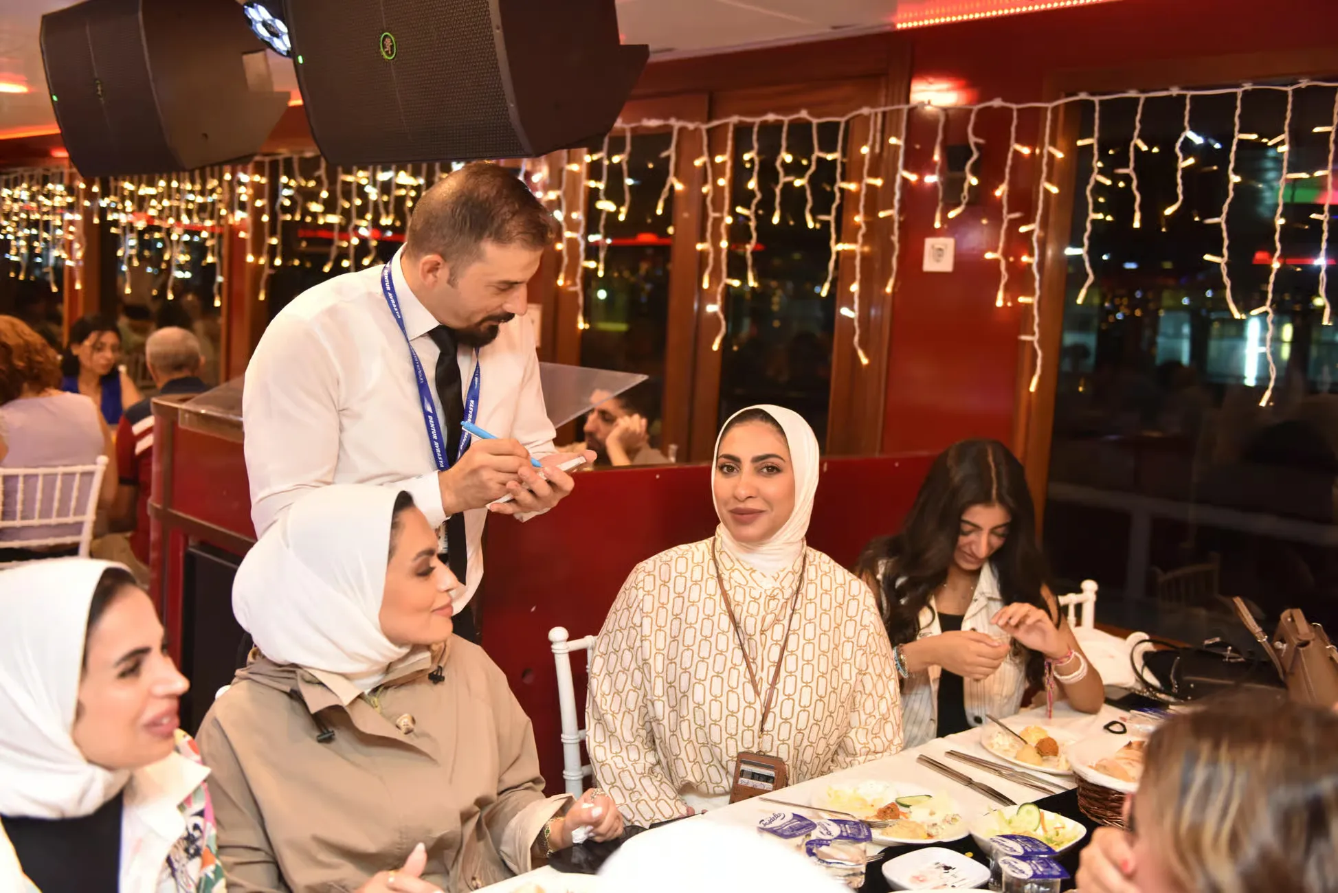 Istanbul Tours - Istanbul Bosphorus Dinner Cruise with Turkish Night Show - Image 21