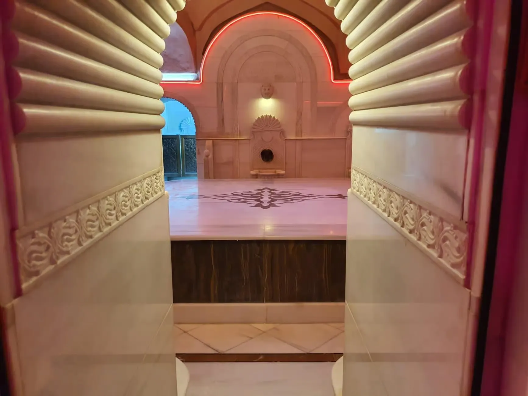 Istanbul Tours - Istanbul: Acemoglu Historic Turkish Bath with Private Option - Image 3