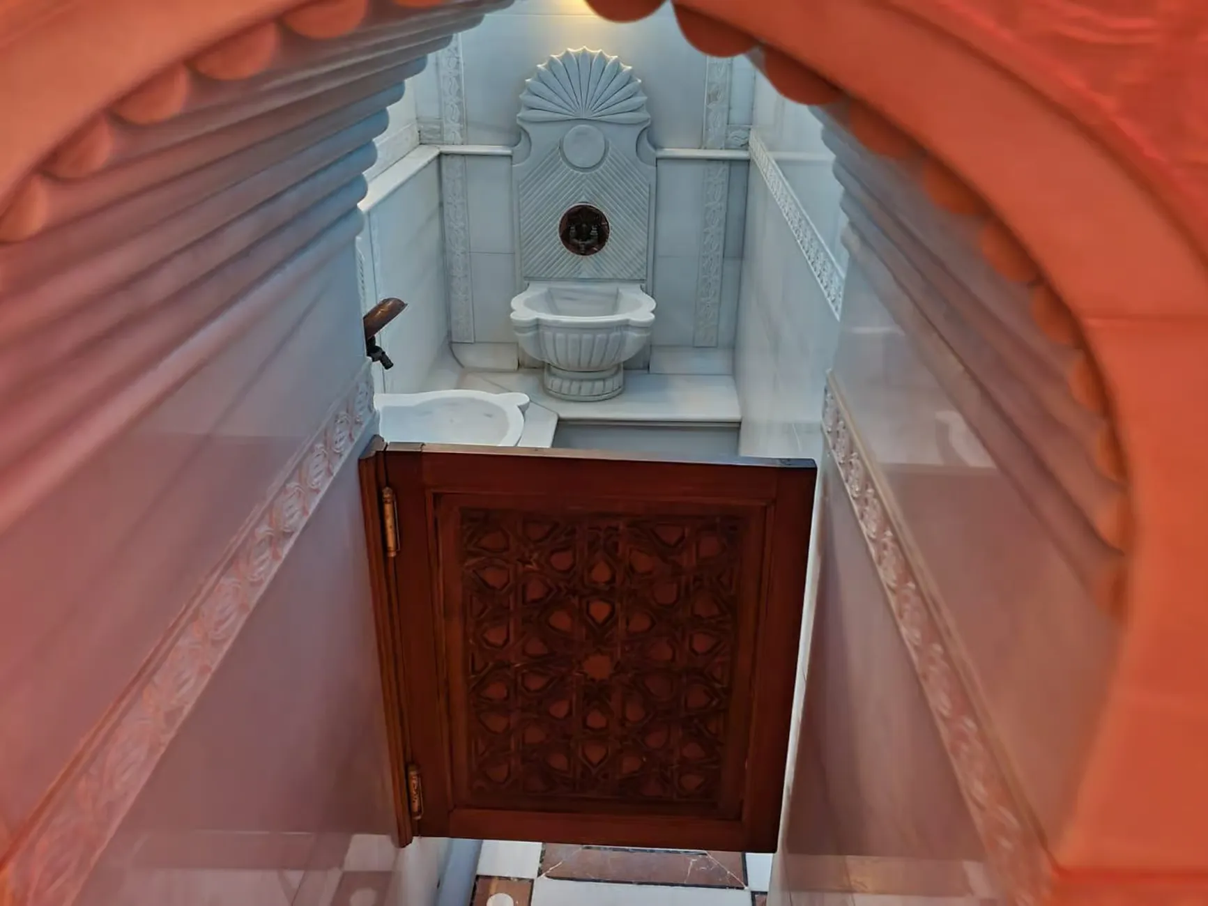 Istanbul Tours - Istanbul: Acemoglu Historic Turkish Bath with Private Option - Image 6