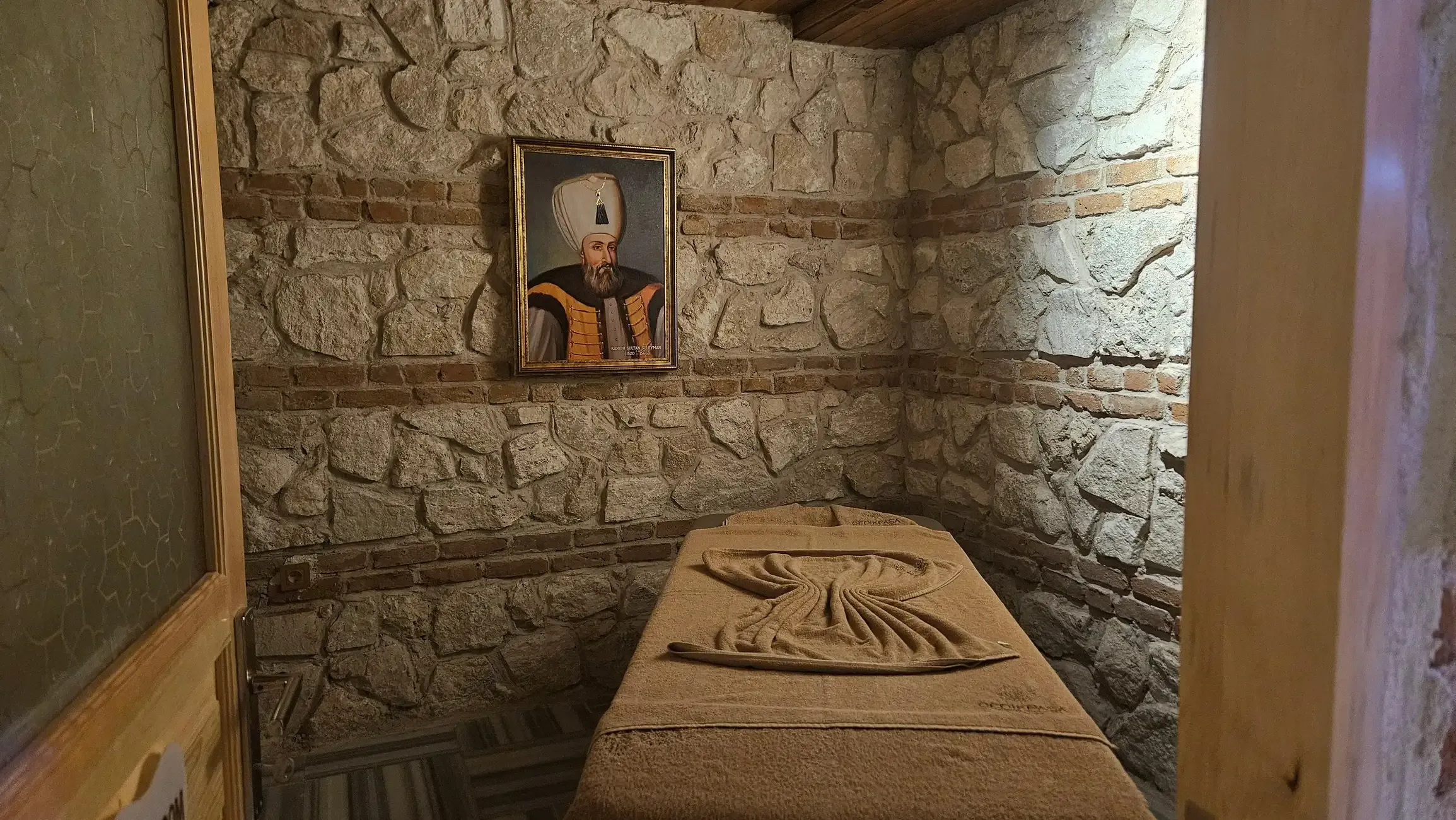 Istanbul Tours - Istanbul: Gedikpasa Historic Turkish Hammam w/Privacy Option - Image 23