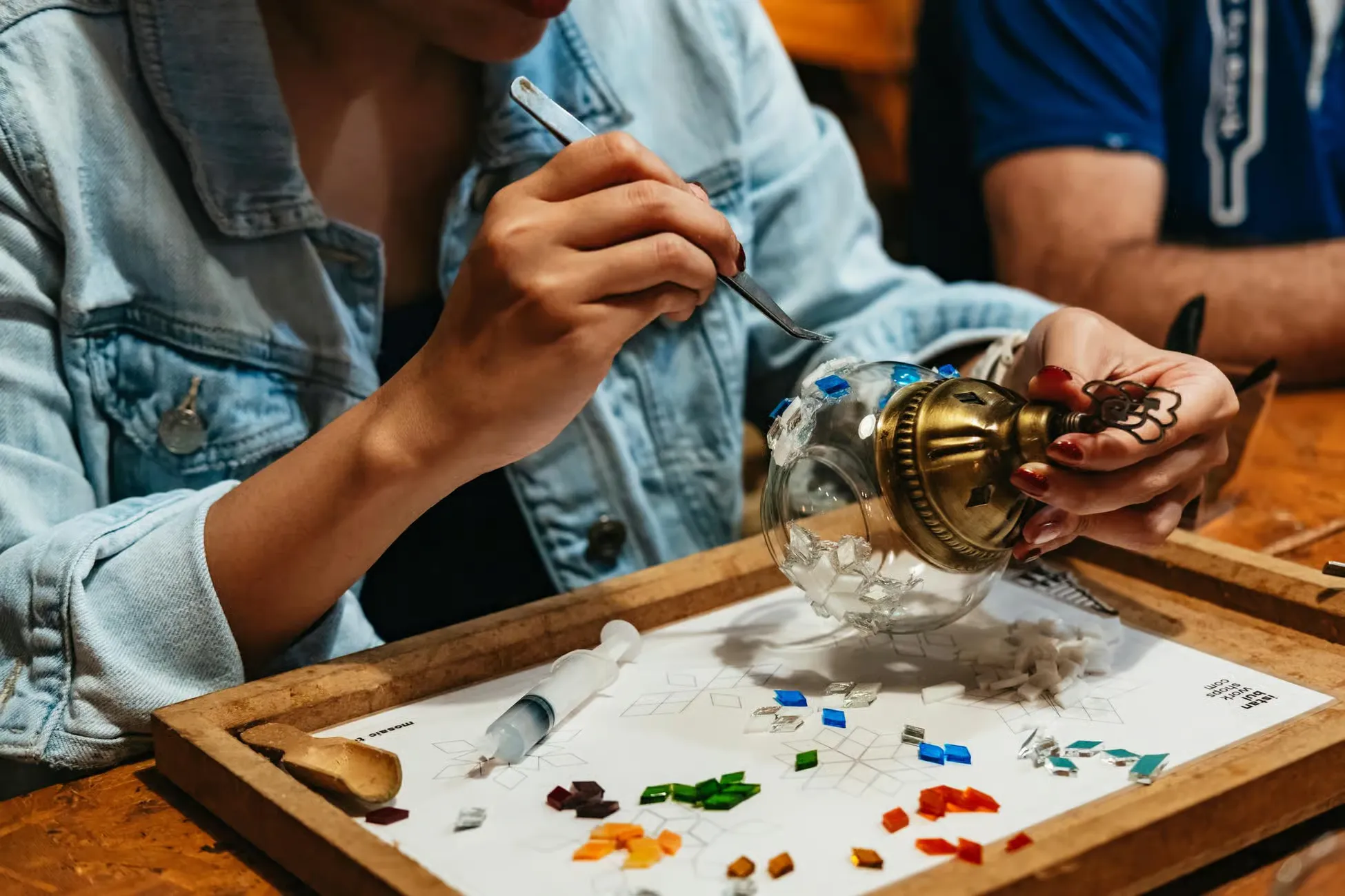 Istanbul Tours - Istanbul: Hands-On Turkish Mosaic Lamp Workshop - Image 12