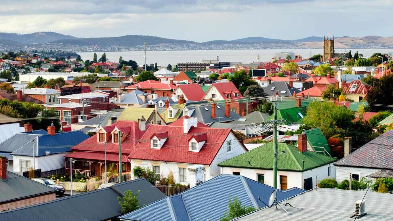 Hobart Tours